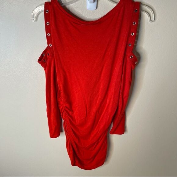 Jlo| XSmall |Studded| super soft Rayon| cold shoulder - Picture 2 of 9
